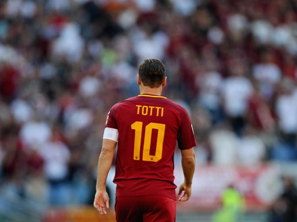 Dua Penyesalan Terbesar Francesco Totti dalam Kariernya