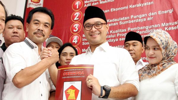 Eks Jubir Anies-Sandi Maju Pilwalkot Bekasi