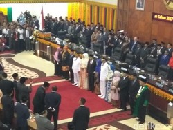 Transit di Aceh, Jokowi Hadiri Pelantikan Gubernur Irwandi Yusuf