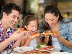 Musik Bikin Makanan Terasa Lebih Enak, Ini Trik yang Bisa Dilakukan Restoran