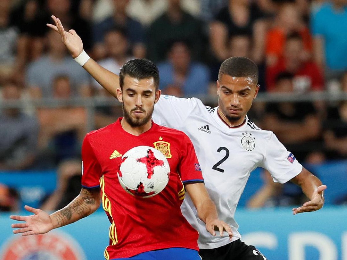Rekrutan Baru Real Madrid, Dani Ceballos. (Foto: REUTERS/Andrzej Iwanczuk)