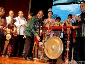 Menpar Resmikan Tour de Flores 2017