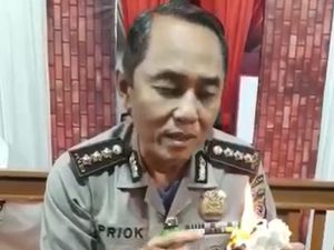 Perwira Polisi Bikin Video Bakar Kerupuk Hanya untuk Lucu-lucuan