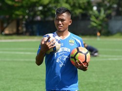 Kisah Bek Persib Tony Sucipto soal Bisnis Kulinernya