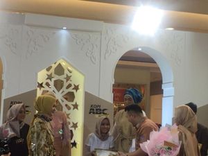 Ajang Coffeetone X You 2017 bersama Dian Pelangi Lahirkan Desainer Muda Berbakat Ajang Coffeetone X You 2017 bersama Dian Pelangi Lahirkan Desainer Muda Berbakat