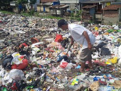 Tidak Punya TPS Penyebab Lautan Sampah di Cibangkong Kota Bandung