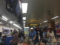 H+9 Lebaran, Arus Balik Masih Terasa di Bandara Minangkabau