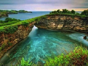 Nikmati Keindahan Bali, Miss Filipina: Indonesia Is Amazing!