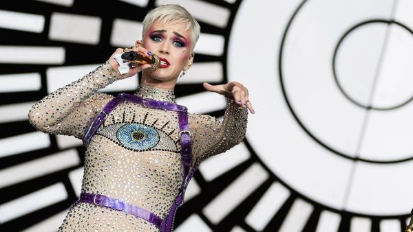 Lihat Katy Perry yang Makin Segar