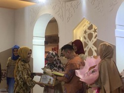 Ini Desainer Pilihan Dian Pelangi di Ajang Coffeetone X You 2017