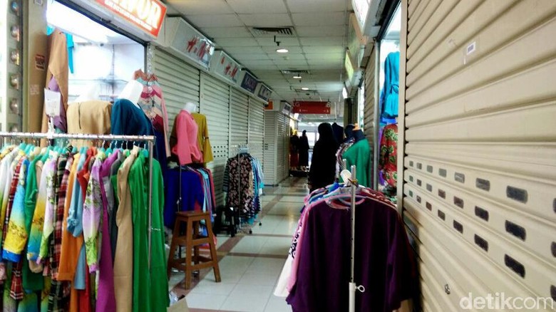 Curhat Lesu Pedagang Sweater, Permintaan dari Tanah Abang Turun