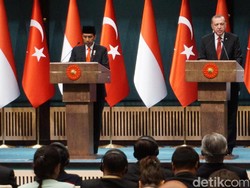 Erdogan: ISIS dan Gulen Gunakan Agama Demi Kepentingan Mereka