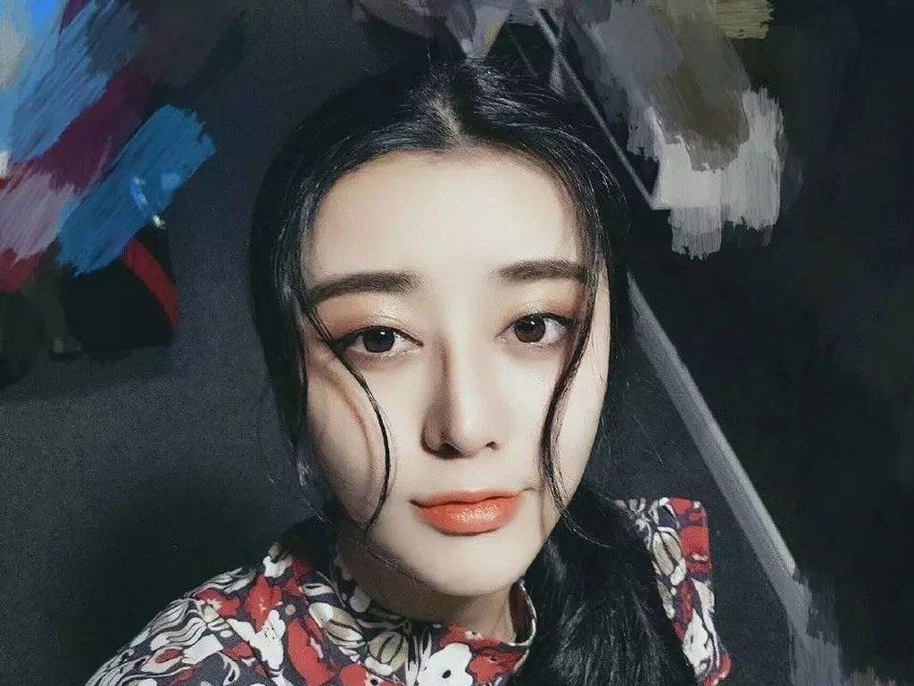 Sukses Operasi Plastik Jadi Mirip Artis Idolanya, Wanita Ini Malah Kesal Sukses Operasi Plastik Jadi Mirip Artis Idolanya, Wanita Ini Malah Kesal