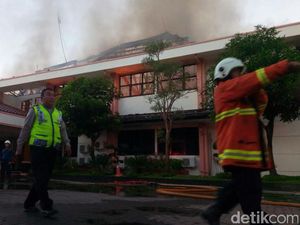 Polisi Belum Temukan Penyebab Terbakarnya Kantor Disperindag Jatim