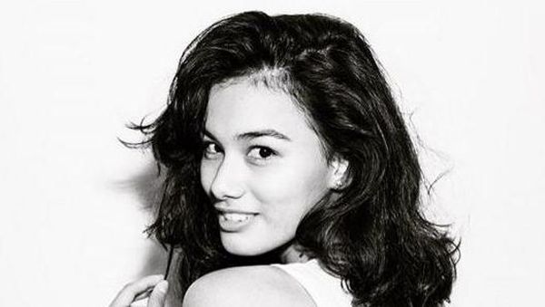 Mentari De Marelle, Secantik Atiqah Hasiholan atau Chelsea Islan?
