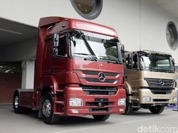 Mercy Produksi Truk Axor di Wanaherang, Bogor