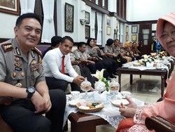 Cegah Aksi Teror, Polrestabes Surabaya Pertebal Pengamanan