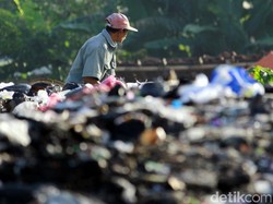 Mengingat Lagi Horornya Bandung Lautan Sampah pada 2005