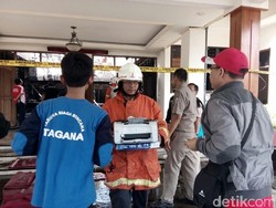 Kantor Disperindag Jatim Terbakar, Pegawai Selamatkan Peralatan Kerja