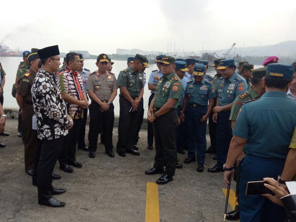 Panglima Tinjau Lokasi Perayaan HUT TNI di Cilegon Panglima Tinjau Lokasi Perayaan HUT TNI di Cilegon