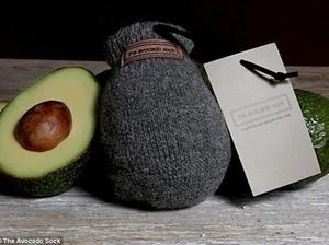 Wah, Ada Kaos Kaki Khusus Dirancang untuk Mematangkan Alpukat!