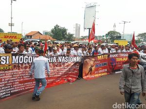 Demo Lagi, Ratusan Sopir Tangki Pertamina Datangi Kemnaker