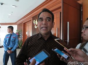 Soal Foto dengan SMP, Muzani: Saya Tak Ngurusin Detail Relawan Soal Foto dengan SMP, Muzani: Saya Tak Ngurusin Detail Relawan