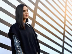 Jennifer Connelly Jarvis Versi Perempuan di Spider-Man: Homecoming