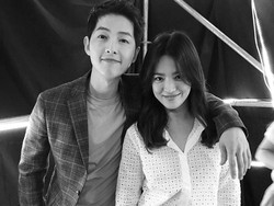 Gladi Bersih Pernikahan! Song Hye Kyo Cantik, Song Joong Ki Gagah