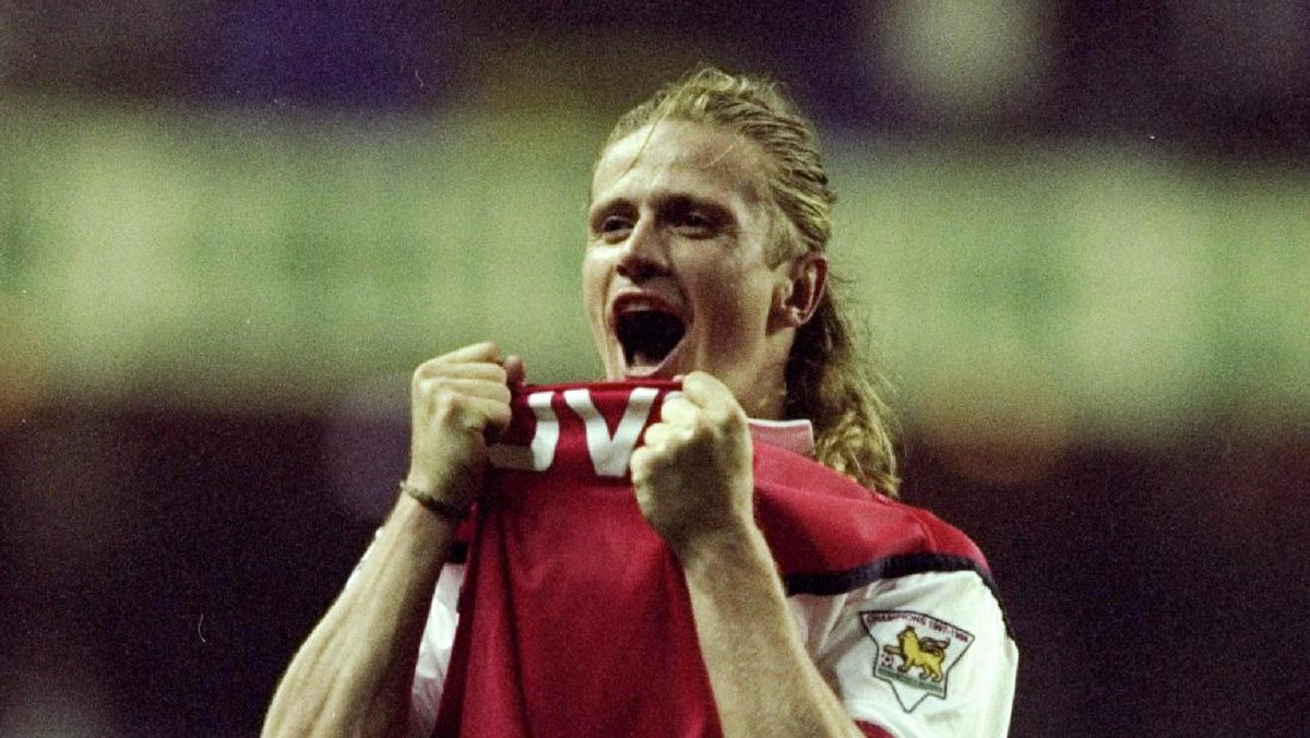 Legenda Arsenal Emmanuel Petit. (Foto: Stu Forster /Allsport)
