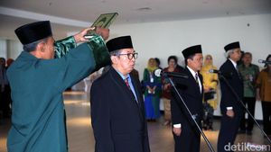 3 Penasehat KPK Disumpah