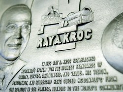 5 Pelajaran Sukses dari Ray Kroc Sang Pembesar McDonalds