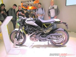 Diproduksi di Pabrik Bajaj India, Husqvarna Siap Dibawa ke RI