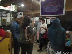Gerai SIM Blok M Square Masih Normal