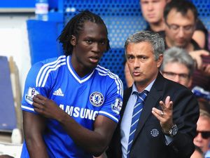 Dulu Dicampakkan Mourinho, Bagaimana Nasib Lukaku Andai Gabung MU Nanti?
