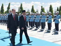 Ketokohan Jokowi Diklaim Setara Erdogan, PKS: Buktikan