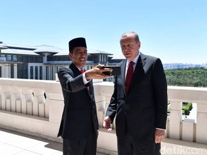 Erdogan Ingin Turki Punya Mobnas Tahun 2021