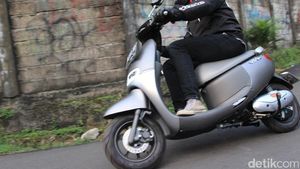 Menguji Skuter Listrik Viar Q1 di Jalanan Jakarta