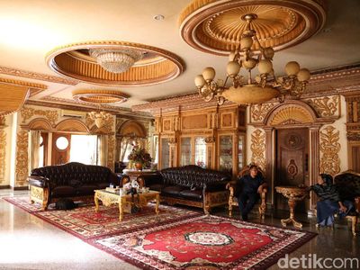 Ini Rumah Mewah Muzdhalifah yang Kabarnya Dijual Rp 30 Miliar