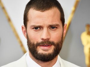 Pria Berjenggot Vs Cukur Rapi, Mana yang Paling Menarik untuk Wanita?