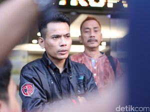 Tes Urine Aris Idol Positif Gunakan Narkoba