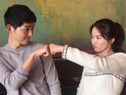 Berwajah Baby Face, Ini Rahasia Awet Muda Song Joong Ki dan Song Hye Kyo (1)