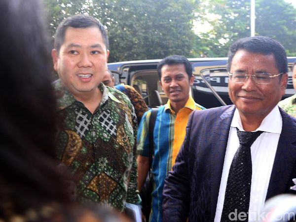 Hary Tanoe Diperiksa Sebagai Tersangka