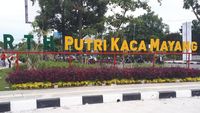 Foto: Inilah RTH Putri Kaca Mayang Pekanbaru