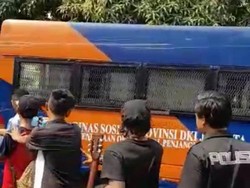 Dianggap Resahkan Warga, 6 Pengamen dan Tukang Parkir Diamankan