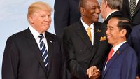 Momen Keakraban Jokowi dan Donald Trump di KTT G20