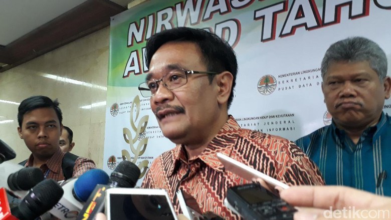 Djarot Pamer Kebijakan Lingkungan DKI di Depan Para Kepala Daerah