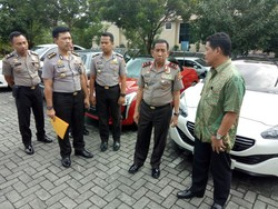 Begini Penampakan 18 Mobil Mewah Hasil Penilapan Pasutri di Kaltim