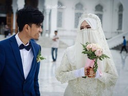 Fenomena Baru, Banyak Hijabers yang Ingin Menikah Pakai Cadar di 2017