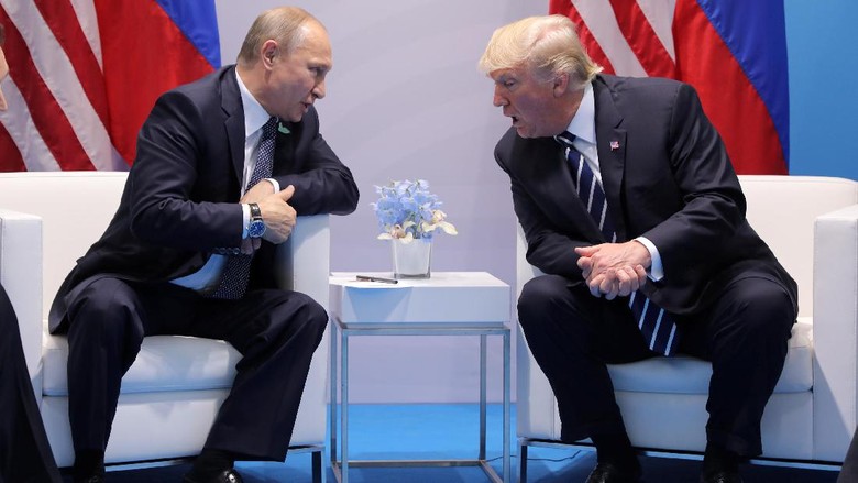 Punya Chemistry Positif, Pertemuan Trump dan Putin Molor 2 Jam